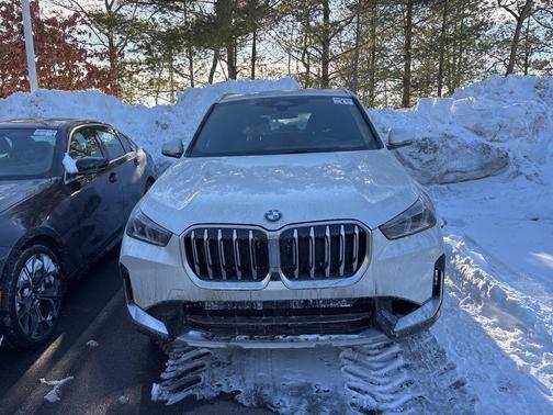 2025 BMW X1 xDrive28i