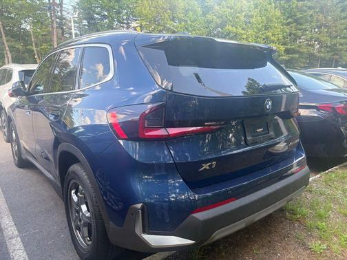 Phytonic Blue Metallic 2023 BMW X1 xDrive28i