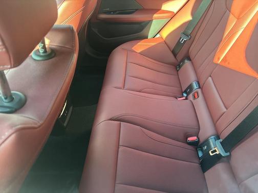 2025 BMW M440 i xDrive