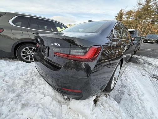 2025 BMW 330 xDrive