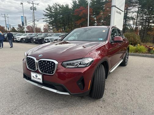 2025 BMW X4 xDrive30i