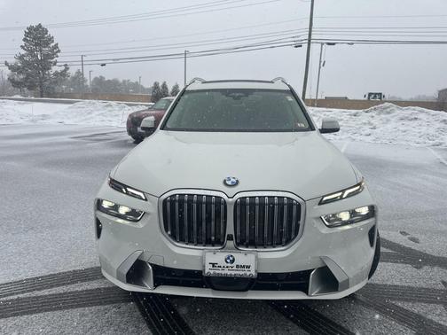 2026 BMW X7 xDrive40i