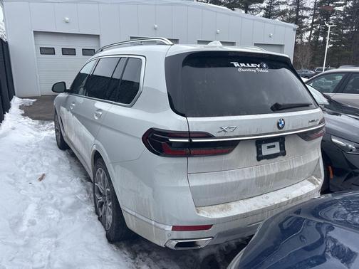 2026 BMW X7 xDrive40i