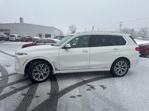 2026 BMW X7 xDrive40i