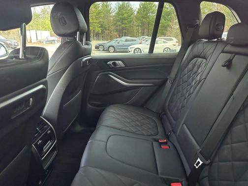 Skyscraper Grey Metallic 2024 BMW X5 xDrive40i