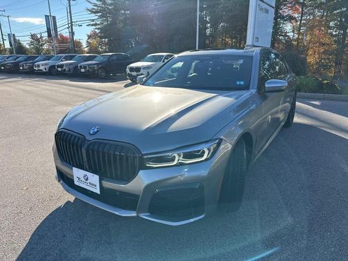 2022 BMW 750 i xDrive