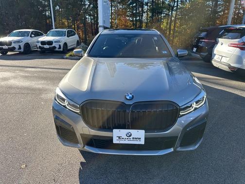 2022 BMW 750 i xDrive
