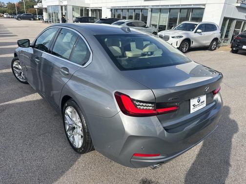 2025 BMW 330 i xDrive