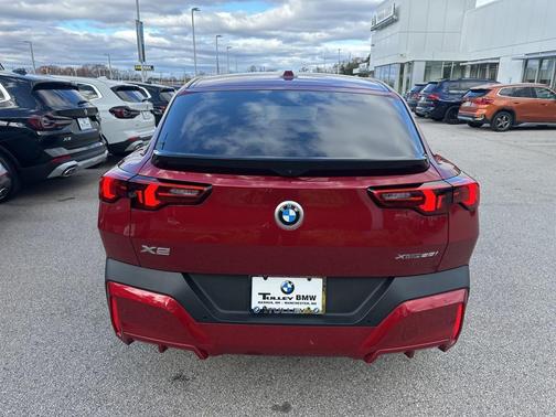2025 BMW X2 xDrive28i