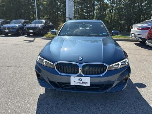 2025 BMW 330 i xDrive