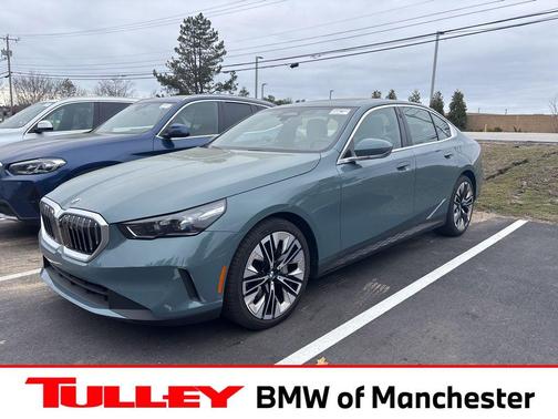 Green Metallic 2025 BMW 540 xDrive