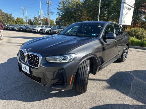 2022 BMW X4 xDrive30i