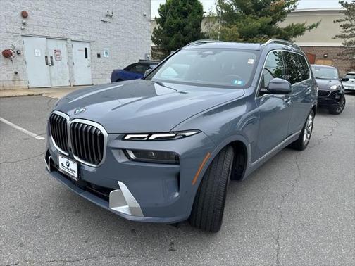 2025 BMW X7 xDrive40i