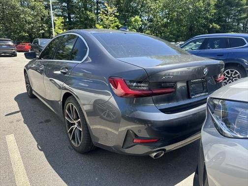 2022 BMW 330 xDrive