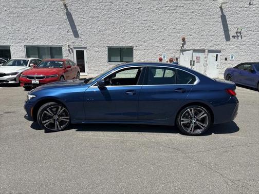 2024 BMW 330 i xDrive
