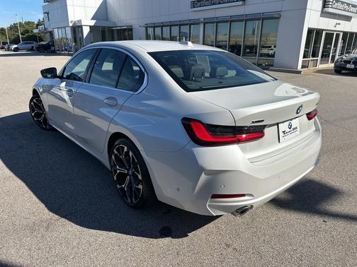 2025 BMW 330 i xDrive