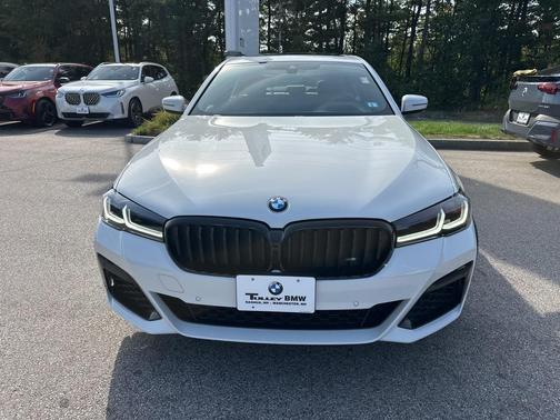 2022 BMW 530 i xDrive