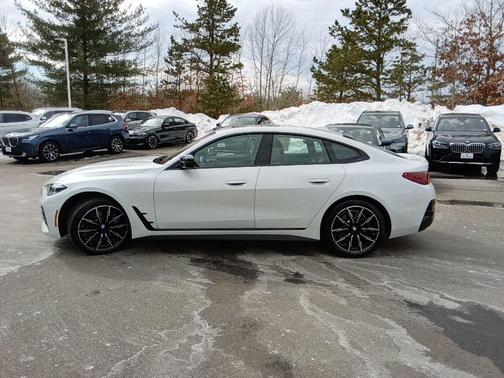 2025 BMW M440 i xDrive