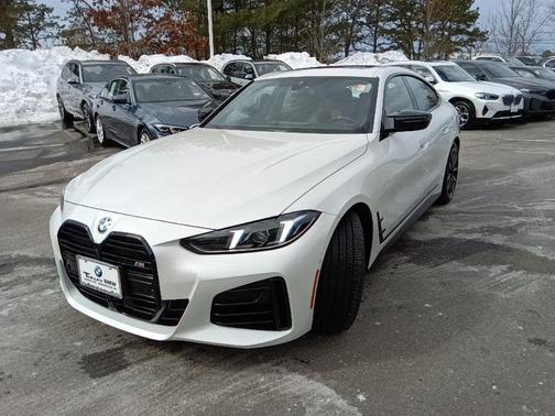 2025 BMW M440 i xDrive