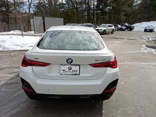 2025 BMW M440 i xDrive