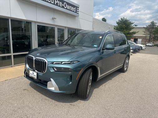 2025 BMW X7 xDrive40i