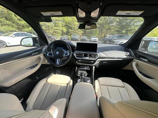2024 BMW X3 M40i