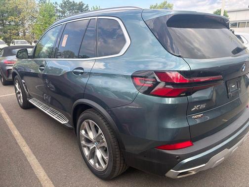 Blue Ridge Mountain Metallic 2024 BMW X5 xDrive40i