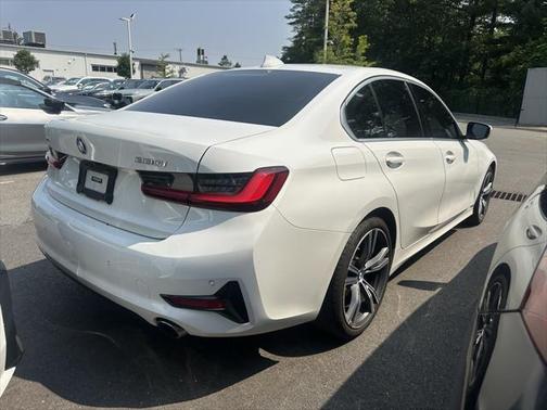 2022 BMW 330 xDrive