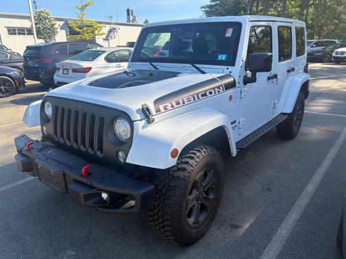 Bright White Clearcoat 2017 Jeep Wrangler Unlimited Rubicon