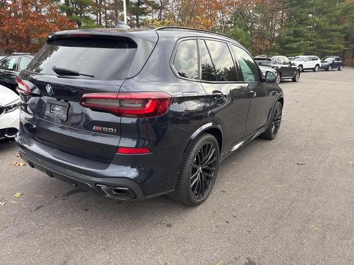 2023 BMW X5 M50i