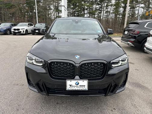 2024 BMW X4 xDrive30i
