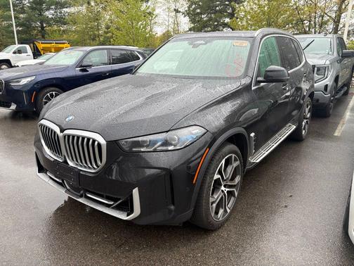 Black Sapphire Metallic 2025 BMW X5 xDrive40i