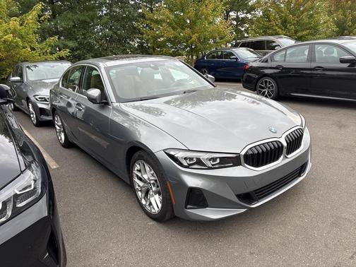 2025 BMW 330 i xDrive