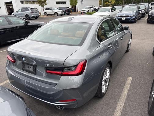 2025 BMW 330 i xDrive