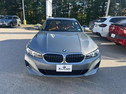 2025 BMW 330 i xDrive