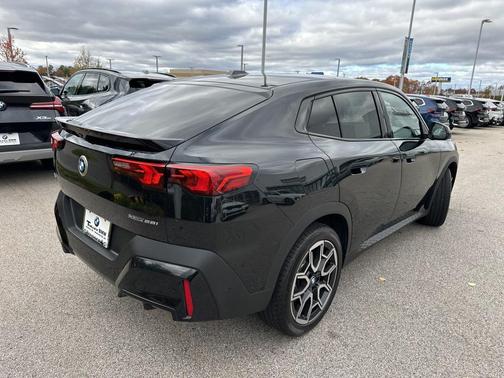 2025 BMW X2 xDrive28i