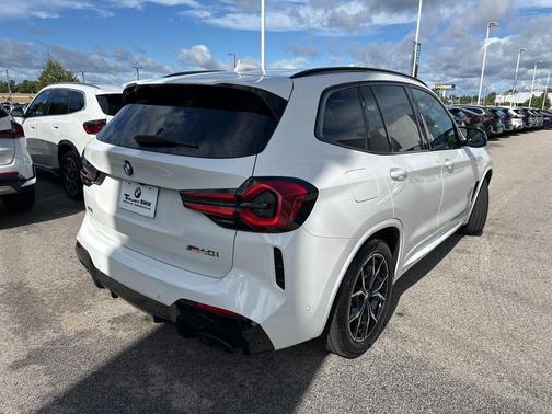 2024 BMW X3 M40i