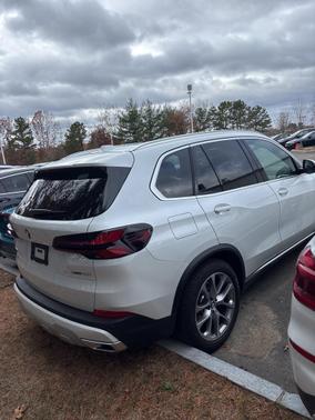 2025 BMW X5 xDrive40i