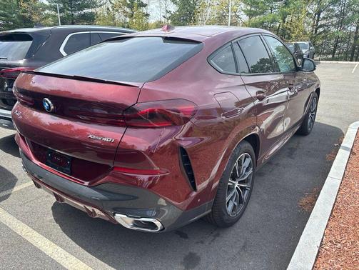 Aventurin Red Metallic 2026 BMW X6 xDrive40i