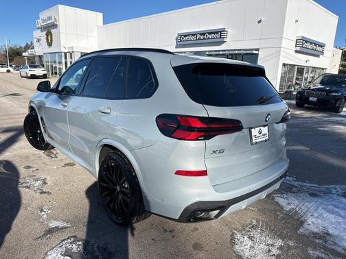 2025 BMW X5 xDrive40i