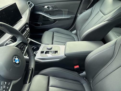 2025 BMW 330 xDrive