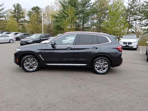 Dark Graphite Metallic 2024 BMW X3 xDrive30i
