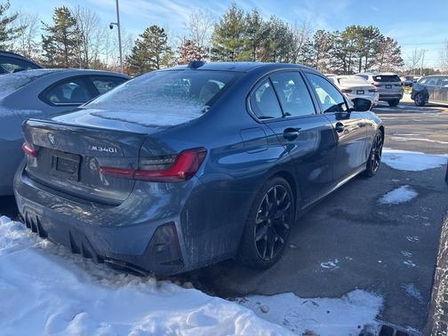 2025 BMW M340 xDrive