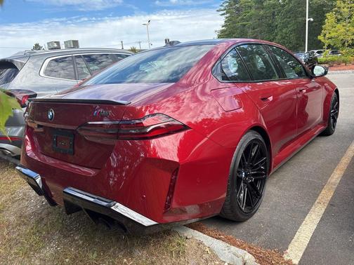 2025 BMW M5 Base