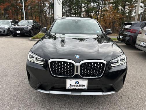 2024 BMW X4 xDrive30i
