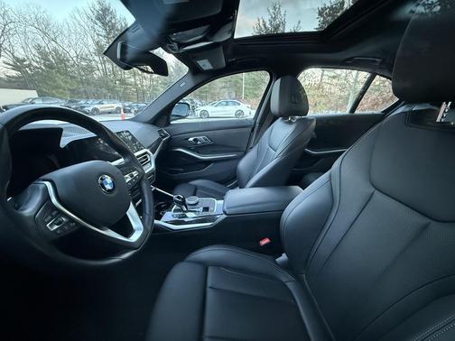 2022 BMW 330 xDrive
