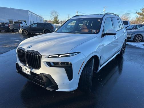2025 BMW X7 xDrive40i