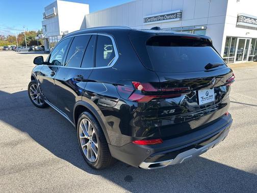 2025 BMW X5 xDrive40i