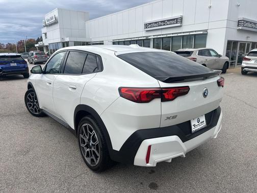2024 BMW X2 xDrive28i