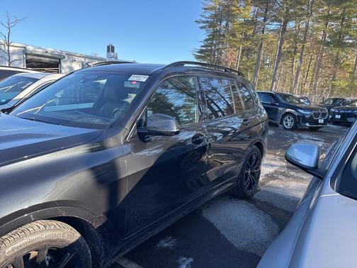 2024 BMW X7 xDrive40i